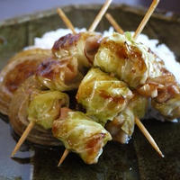 常春キャベツ巻き焼き鳥の照り焼き丼