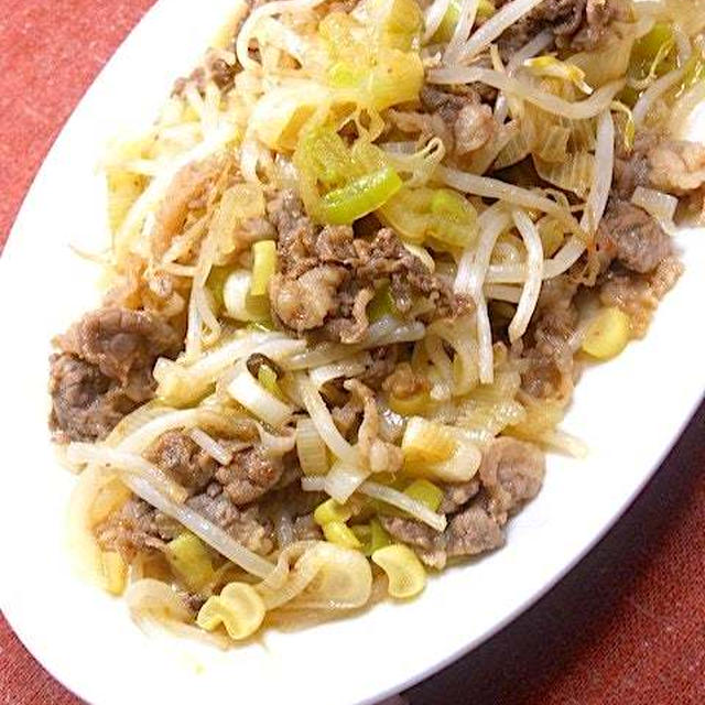 フーディストノート掲載！焼肉のたれで簡単おかず〜牛肉ともやしとネギのピリ辛レンジ蒸し。