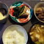今日の夕食は、ブリと小松菜の豆鼓醤炒め、里芋とこんにゃくの煮物、茶碗蒸し