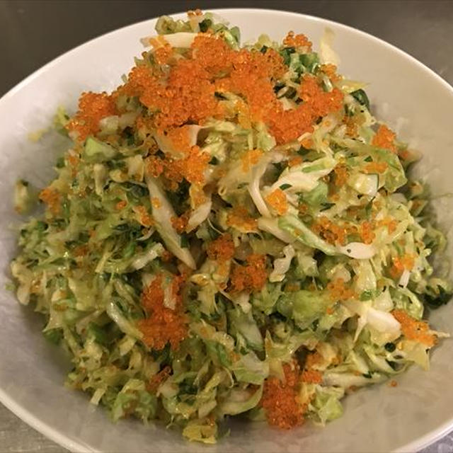 春キャベツととびっこのサラダ By Kumiさん レシピブログ 料理ブログのレシピ満載
