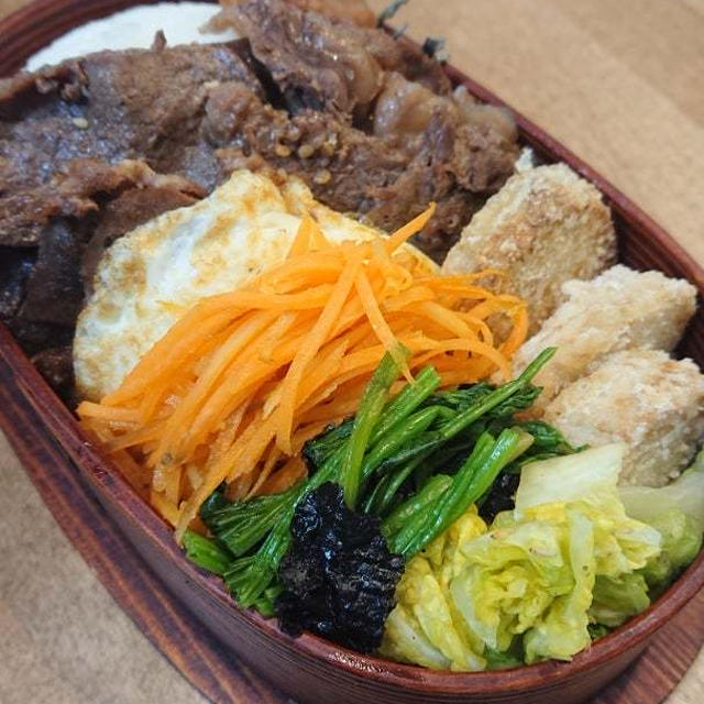 牛肉と里芋の弁当