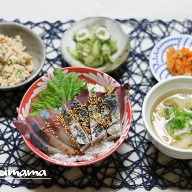 コチュジャンだれのカツオのタタキ丼