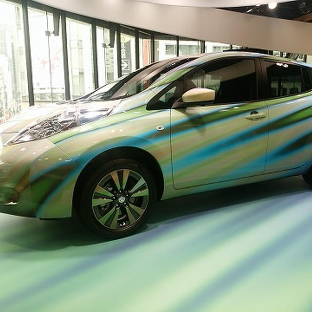 赤い車がセクシーだった＠NISSAN CROSSING（GINZA PLACE）