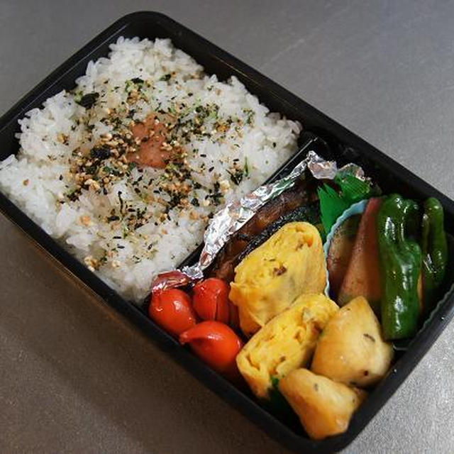 サケ弁当