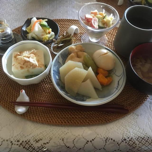 テキトー昼ごはん