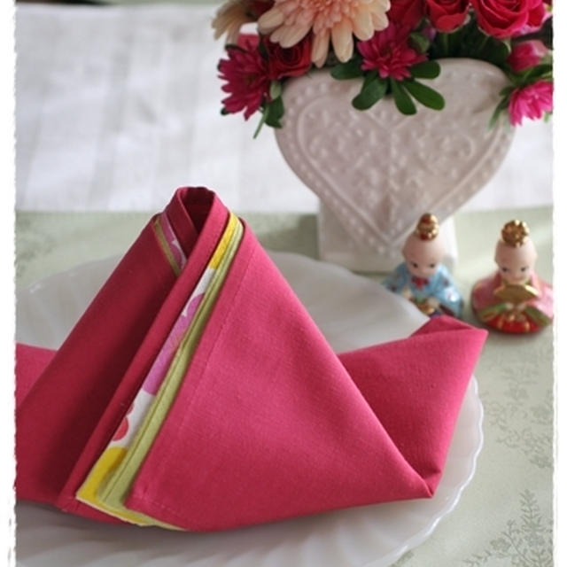 お雛さまの着物ナフキンの折り方とひな祭りのテーブルセッティング By のんのんさん レシピブログ 料理ブログのレシピ満載