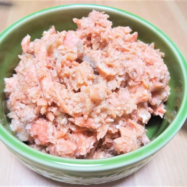 【低温調理】で簡単に！アンチエイジングな『鮭そぼろ』と活用レシピ3種