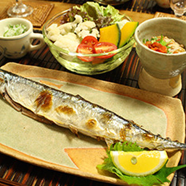 秋刀魚の塩焼きの晩御飯