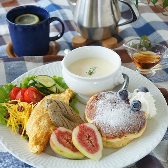 パンケーキでブランチ