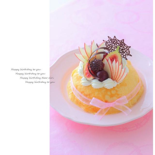 ミルクレープでお誕生日といつかのダックワーズ。