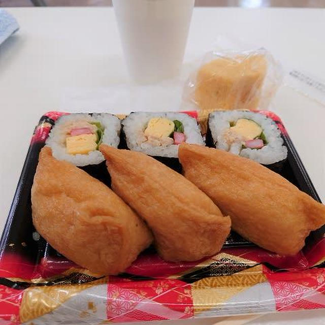 今日のお昼ごはん