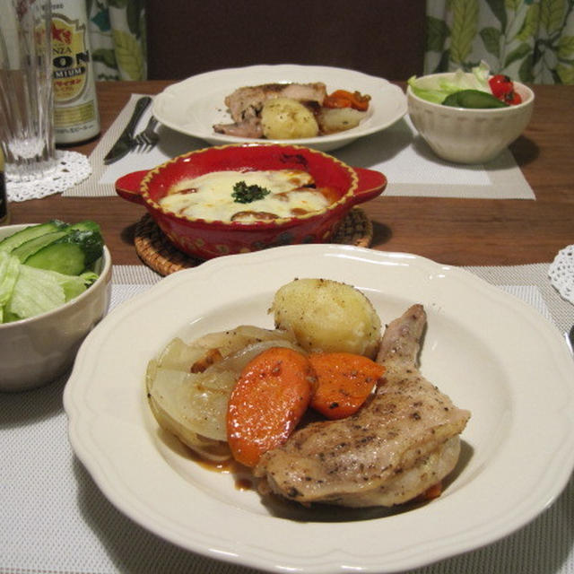 無水鍋で＊骨付き鶏と野菜の蒸し焼き