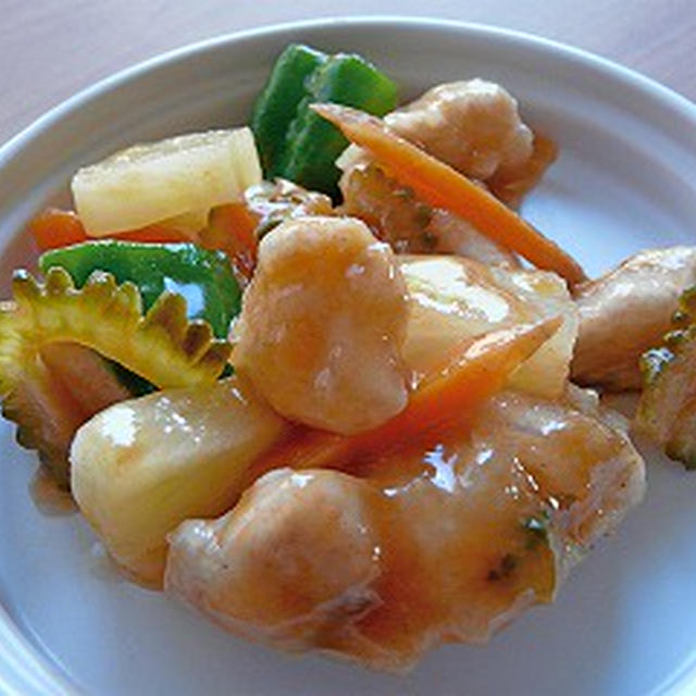 ・・・プルプル鶏むね肉と夏野菜の、酢鶏！