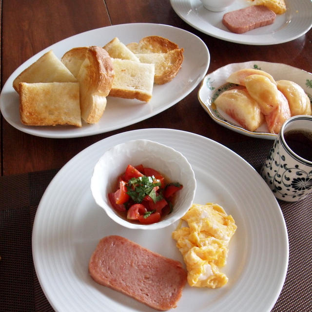 休日の朝食