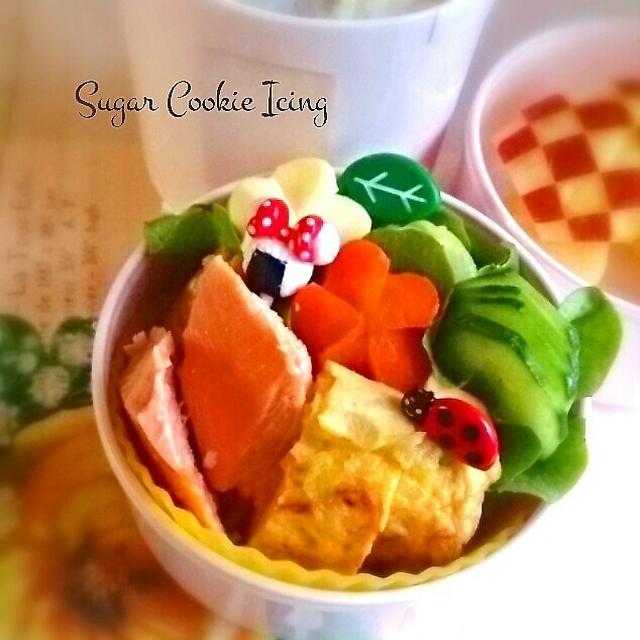 【こども保温3段♪】＊焼鮭と出汁巻きランチ＊
