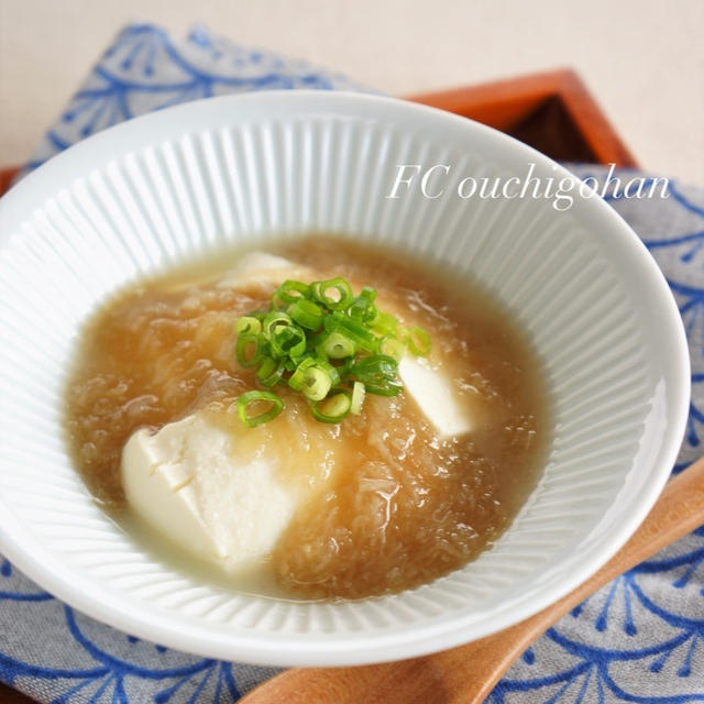 優しい味の簡単副菜♡くずし豆腐のとろとろれんこんあんかけ