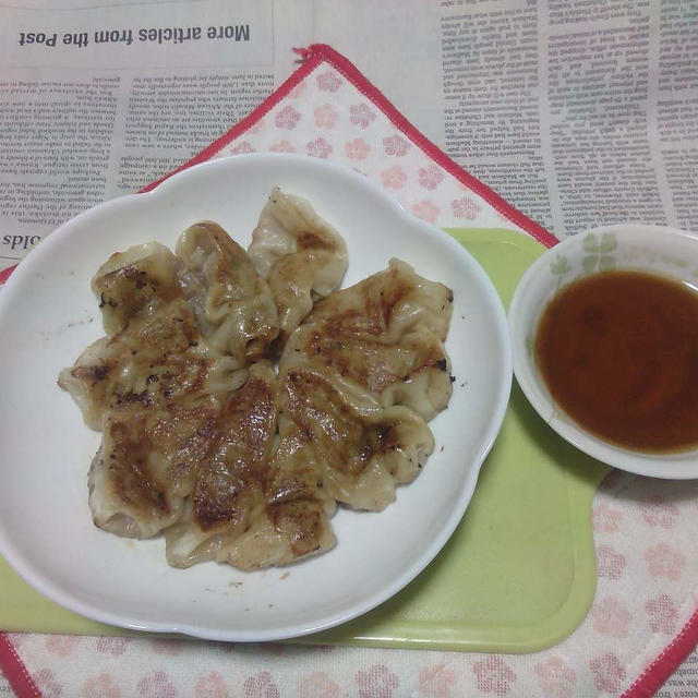 珉珉のセミ餃子＋特製タレ〜らっきょう酢