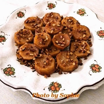 スイートポテトのロースト・ピーカン添え