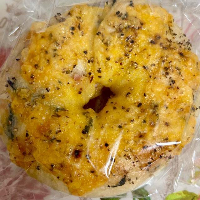 アンティーク もっちりベーグル ほうれん草＆ベーコン＆チーズ