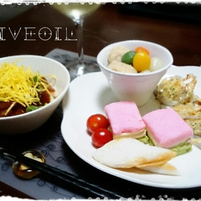 ひな祭りご飯　リベンジ？菱餅とか彩り蒟蒻とか。