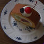 季節のフルーツロールケーキ