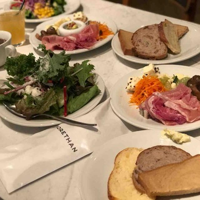 【  16年の絆！ママ友との再会  】