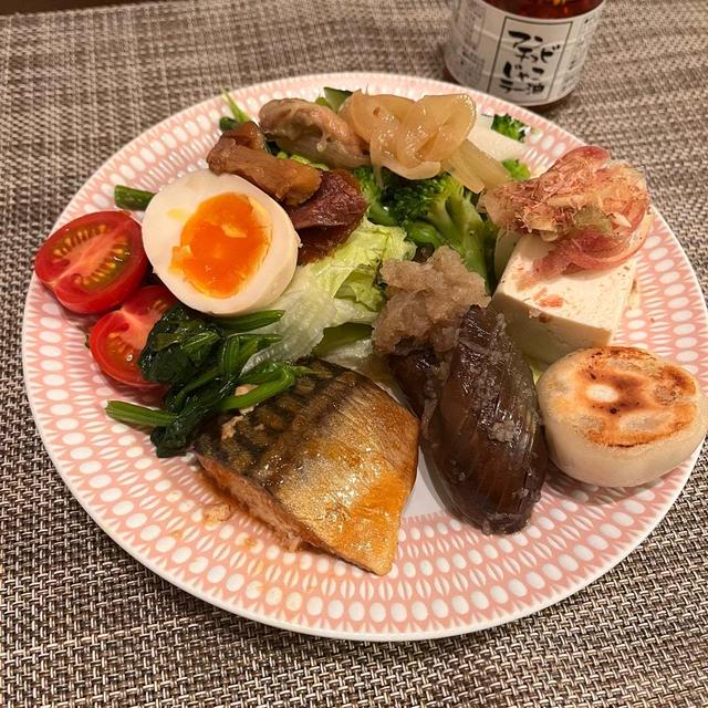 玄米も高いので、、、あんちょび入りじゃこラー油！
