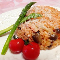 野菜ジュースで炊く☆ツナとしめじの洋風炊き込みご飯