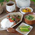 和風そぼろごはんで昼ごはん