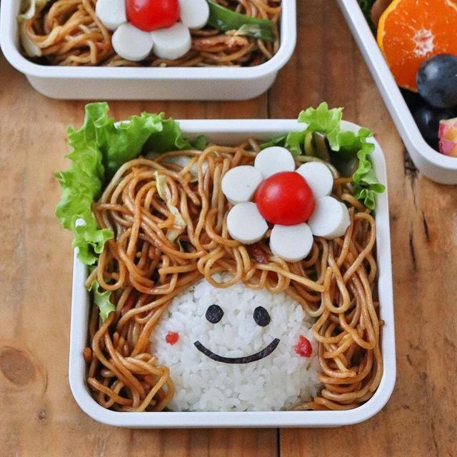 可愛いお弁当を旦那に持たせる嫌がらせ弁当「焼きそば編」