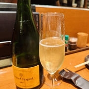 食べるか飲むか