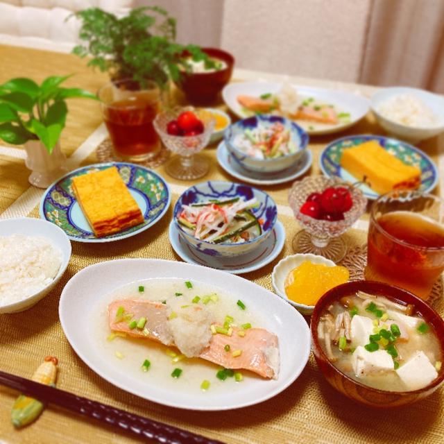 鮭の出汁煮でヘルシー和食の夕ご飯