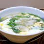 袋麺の粉末スープで水餃子スープ＆「ほっかほっか亭の極厚ハンバーグ」と・・
