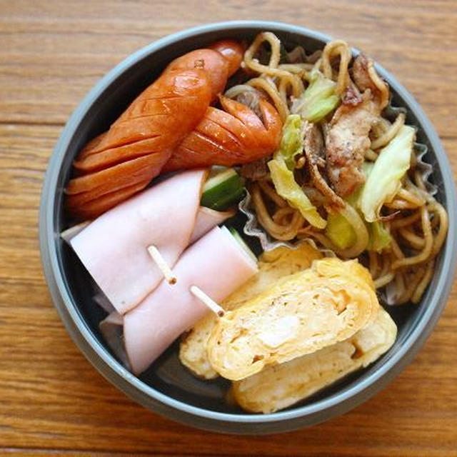 息子のお弁当と朝ごはん