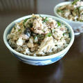 【レシピ動画】サバ缶の梅肉と大葉の混ぜご飯♪ by bvividさん