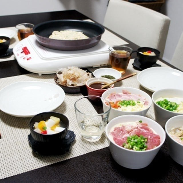 ひとまわり大きくなりました。～冷蔵庫かき集めでお好み焼き＆〆のラーメンde焼きそば～