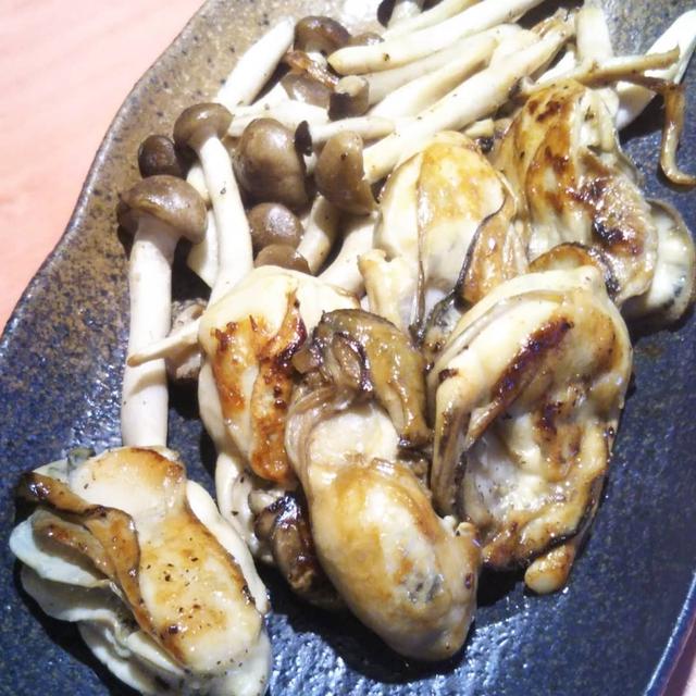 ぼてこ☆牡蠣のバター焼きとお好み焼き
