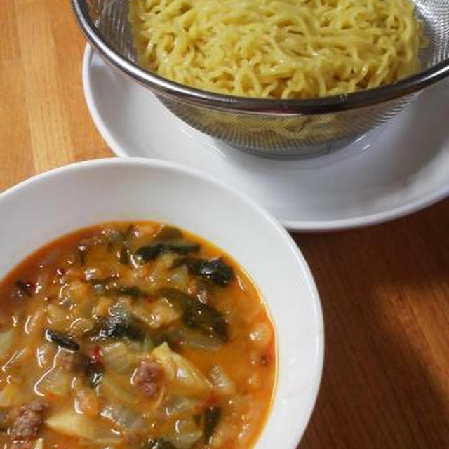 残った味噌汁を使ってつけ麺！