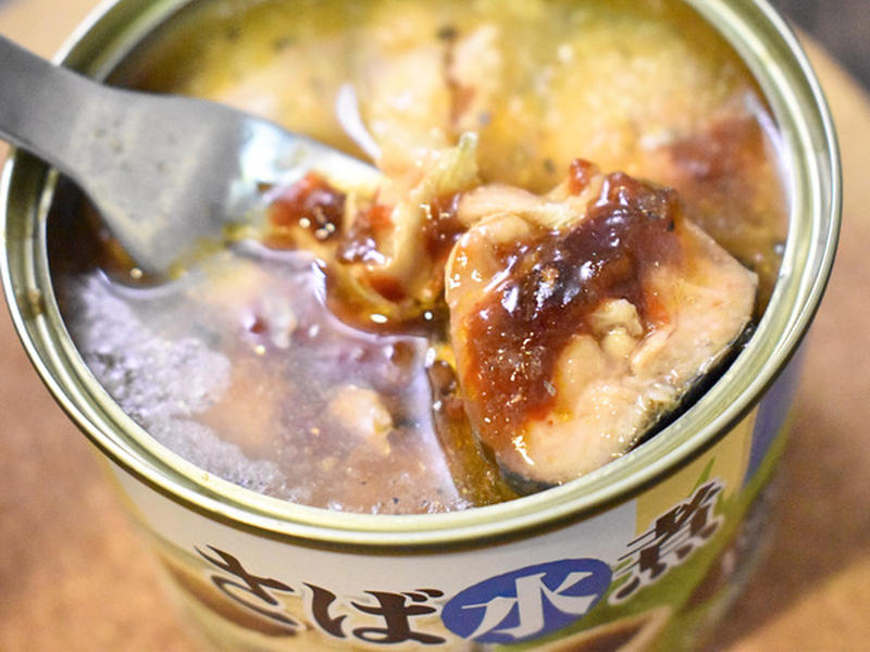 コレステロール対策♪鯖缶の豆板醤焼き