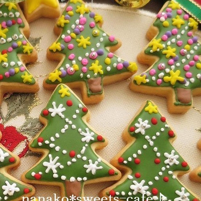 クリスマスツリーいろいろアイシングクッキー