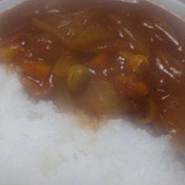 「赤いカレー」