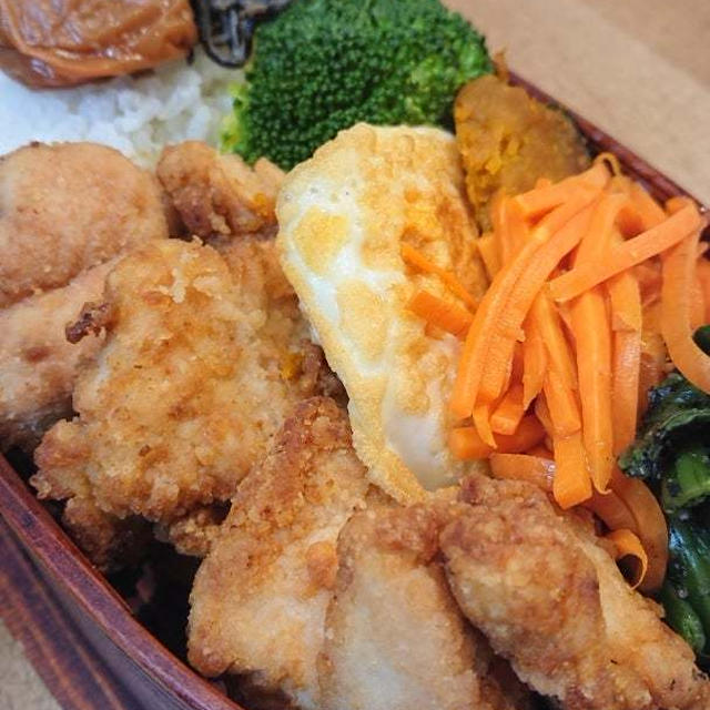 鶏むね唐揚げ弁当