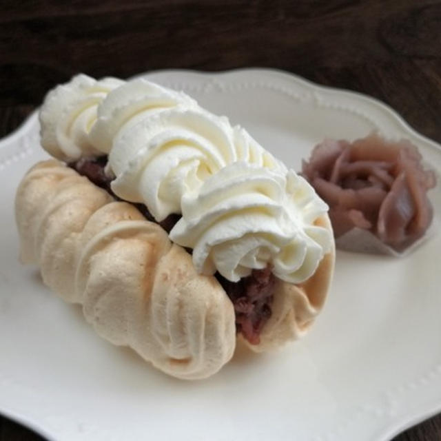 製餡所で買ったあんこでムラング2つ