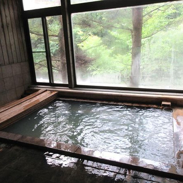 ガチ前日に決定した温泉旅「鳩ノ湯温泉　三鳩楼」