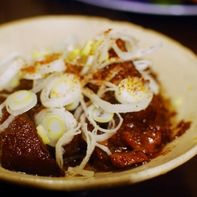 トロットロホルモンのどて煮