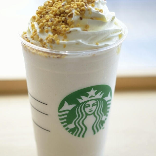 スタバ新作！気になる味とカロリー。