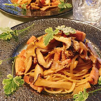 味付けはオイバタのみ！秋の味覚♡きのことベーコンのパスタ♪