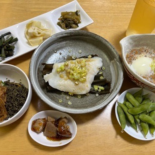 パンガシウスの昆布蒸しで和風に晩酌