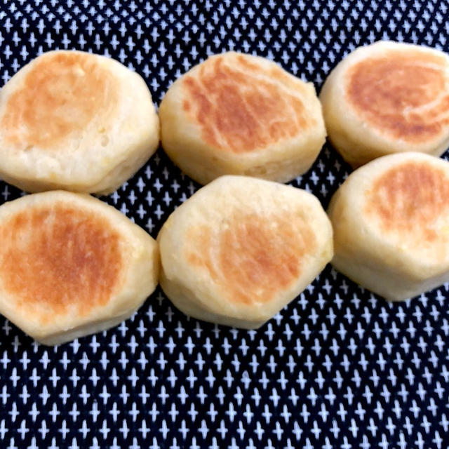 お芋ほりのさつまいもでフライパンで簡単に♪「さつまいも豆乳ブレッド」の作り方