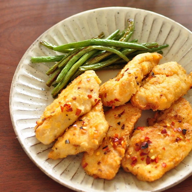 胸肉で【激辛フライドチキン】と一昨日の晩ごはん